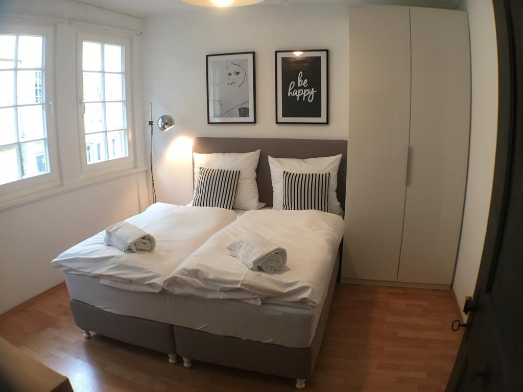 Privatzimmer In Bester Altstadtlage Tübingen Pokoj fotografie