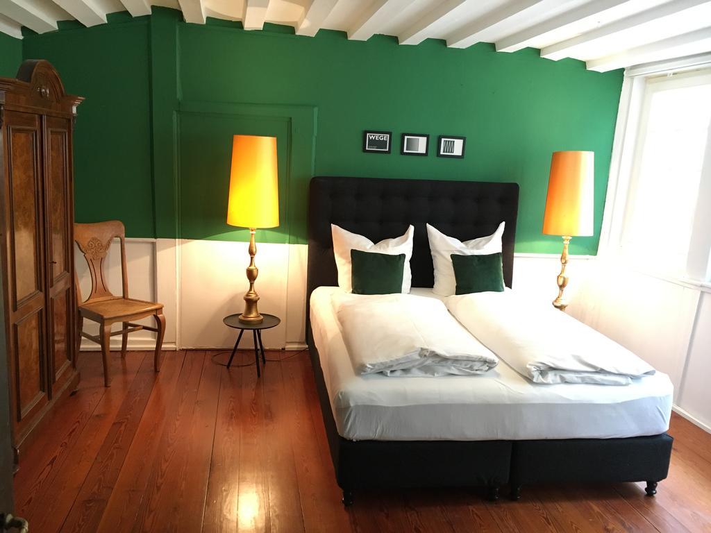 Privatzimmer In Bester Altstadtlage Tübingen Pokoj fotografie